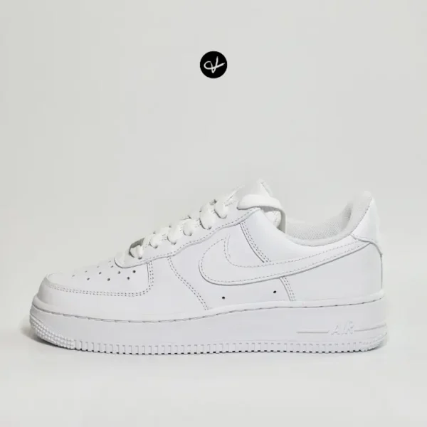 Air Force 1 'Triple White'