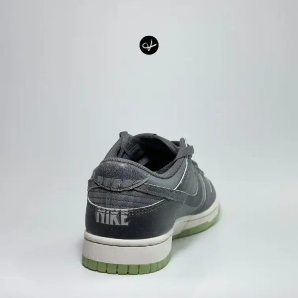 Dunk Low Halloween 'Cauldron' - Image 3