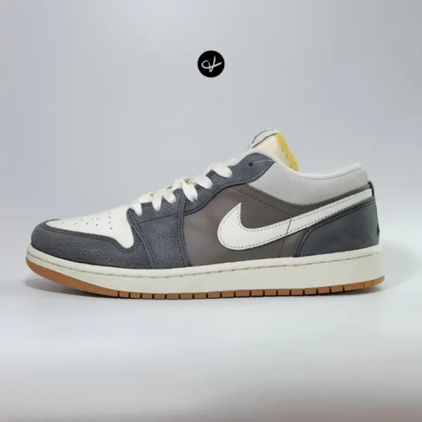 Jordan 1 Low SE 'SNKRS Day - Korean Magpie'