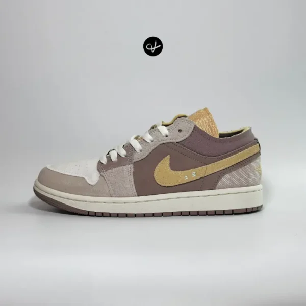 Jordan 1 Low SE 'Taupe Haze'