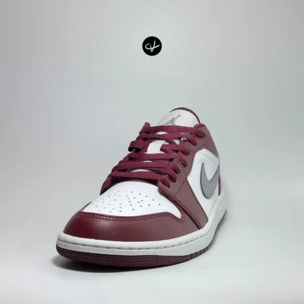 Jordan 1 Low 'Bordeaux' - Image 2