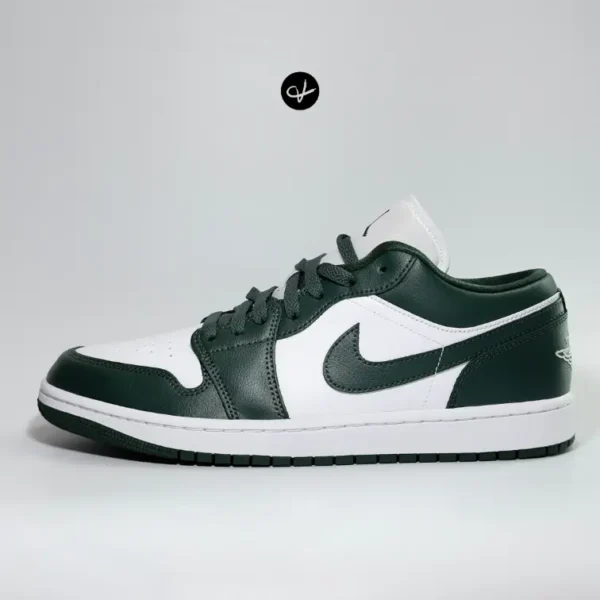 Jordan 1 Low 'Galactic Jade'