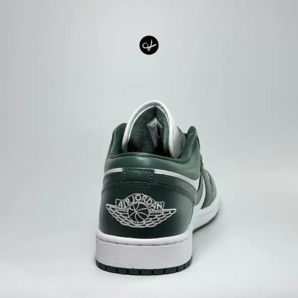 Jordan 1 Low 'Galactic Jade' - Image 3