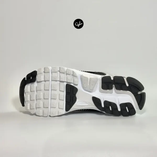 Vomero 5 'White Black' - Image 4